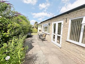 Side- click for photo gallery